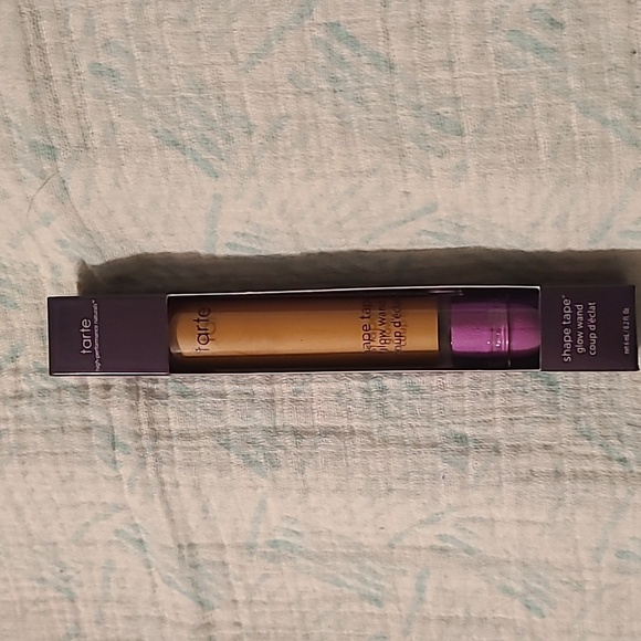 Tarte Shape Tape Glow Wand color Auroral .2 fl oz/ 6 ml NIB - Picture 2 of 8